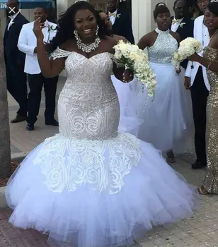 Африканские длинные свадебные платья Русалки, расшитые бисером, плюс размер свадебных платьев с белым кружевом на плечах и спине, сшитых на заказ для женщин